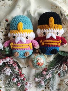 🎄 Crochet Christmas Nutcracker - Image 8