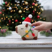 🎄 Christmas Capybara Crochet Pattern – No-Sew Amigurumi | Christmas Ornament - Image 3